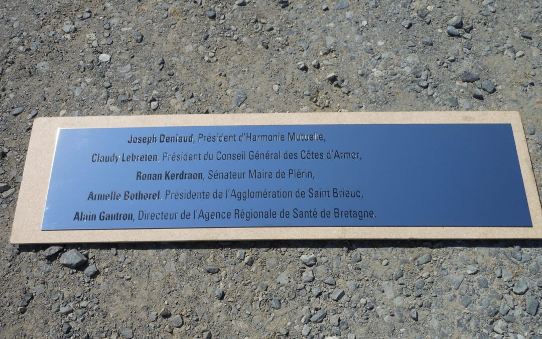Plaque d’inauguration en inox