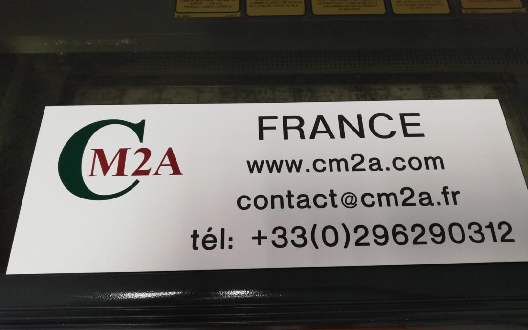 Plaque professionnelle avec logo